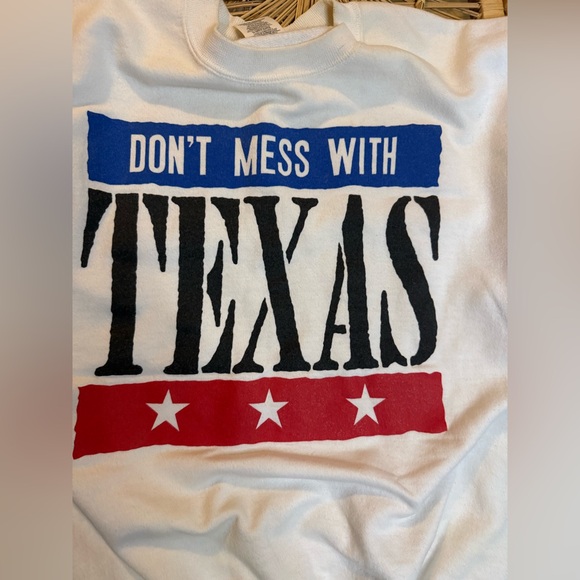 Vintage Don’t Mess With Texas Sweatshirt – 90s Graphic Crewneck – Retro USA MEd - Picture 2 of 4